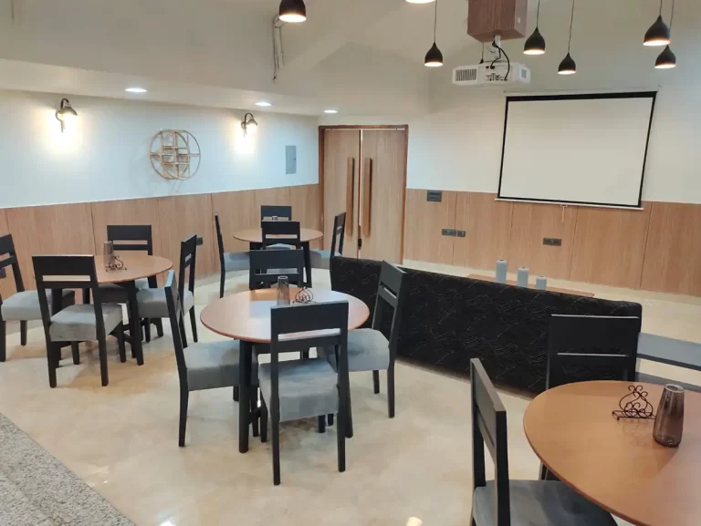 Dugout Sports Lounge — interior